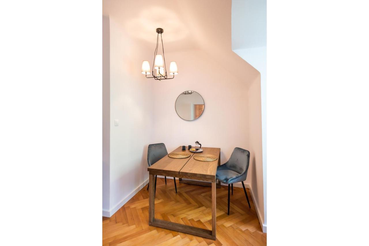 Comfortable Old Town Apartment Варшава Екстериор снимка