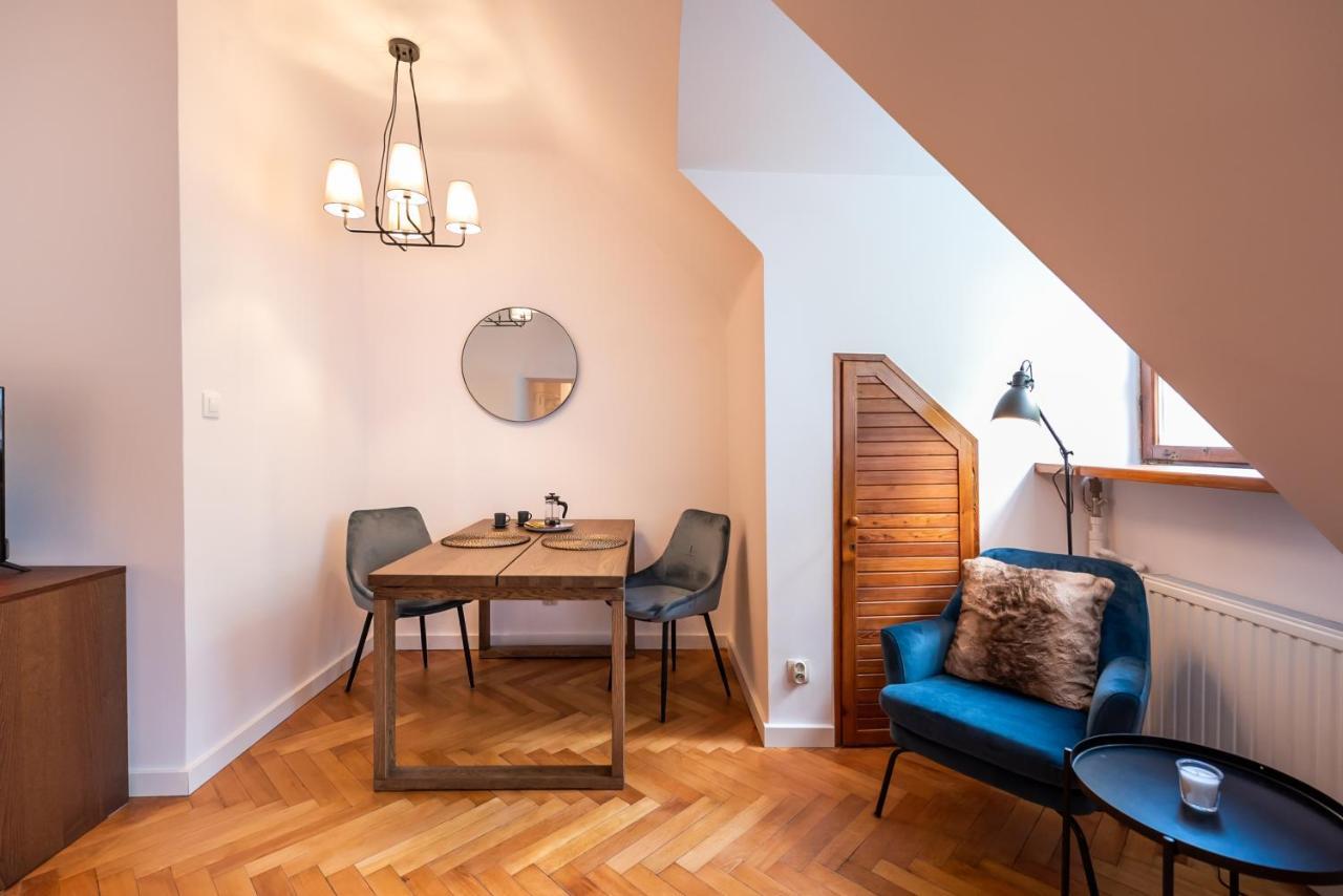 Comfortable Old Town Apartment Варшава Екстериор снимка